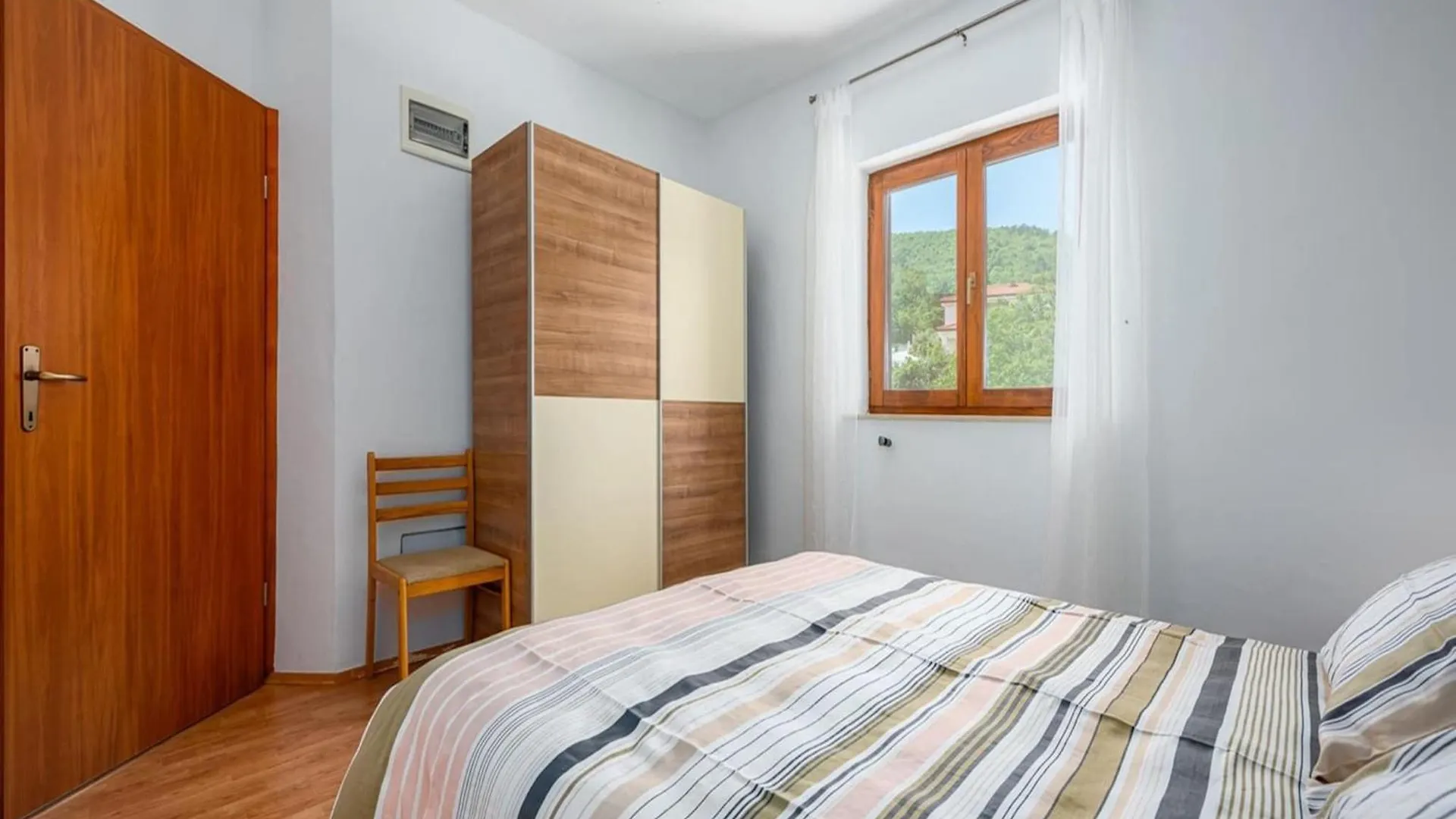 Relaxing Summer Apartment - Pool, Sauna, Jacuzzi 1 Drenje  Croatia